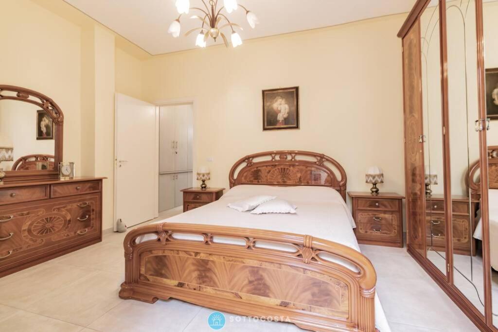 Апартаменты Helm Flat - Порто-Чезарео Экстерьер фото