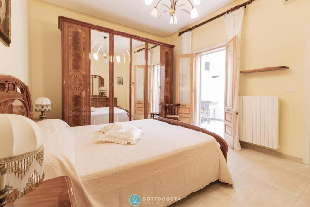 Апартаменты Helm Flat - Порто-Чезарео Экстерьер фото